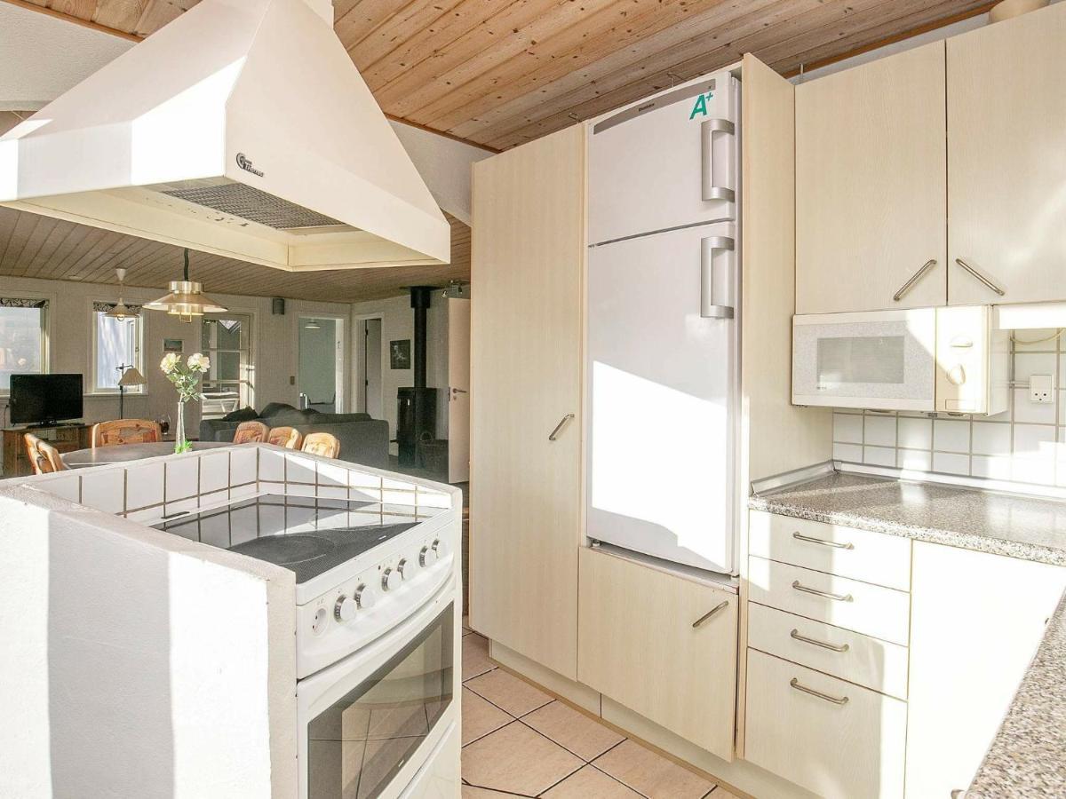 Holiday Home Helmklit II Fjand Garde Ruang foto